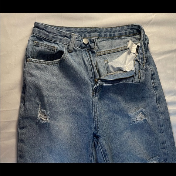 Ripped Washed Straight Leg Jeans - Picture 2 of 5